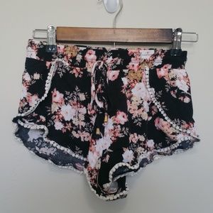Iris Floral Shorts Size Small
